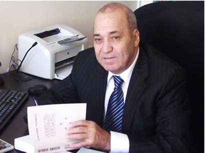 Vəzifəsinə təsdiqlənməyən professor Modern.az-ın sualından qaçdı