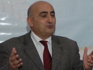 Musa Qasımlı III Dünya Türk Forumunda məruzə etdi 