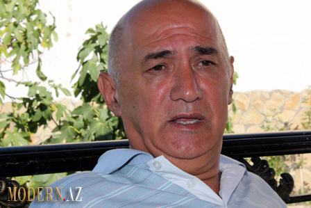 Keçmiş deputat kitab yazıb