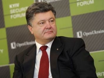 Poroşenko genişmiqyaslı amnistiyaya hazırlaşır 
