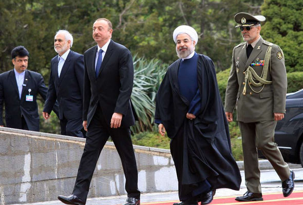 İran Cənubi Qafqazda: Ruhani kimin siyasi xəttini davam etdirir? - TƏHLİL