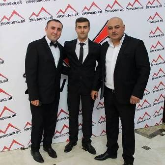 Emin Ağalarov milli onluqda ilk pillədə - FOTO