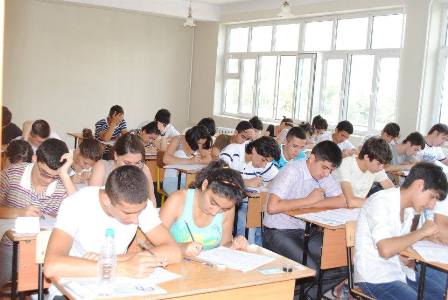 11309 XI sinif şagirdi ilk buraxılış imtahanlarından "2" alıb