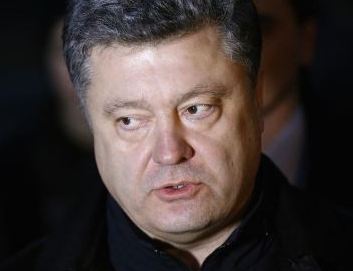 “Vikiliks” Poroşenkonu ABŞ casusu ELAN etdi 