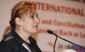 Məlahət İbrahimqızı erməni deputatlara: “Bizdən öyrənin” 