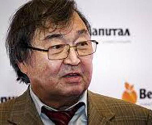 Oljas Süleymanov: “Azərbaycan möhtəşəm mədəniyyətə sahib olan bir ölkədir”
