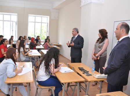 ADU-da yay imtahan sessiyasının gedişi yoxlanıldı - FOTOLAR