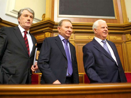 Üç keçmiş prezident Poroşenkonun addımlarını dəstəklədi