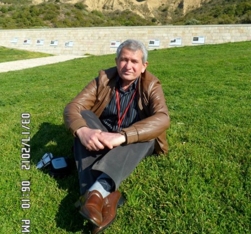 Yazıçılar Birliyindən istefa verən yazıçı sərt danışdı