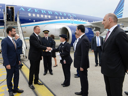 İlham Əliyev Fransadadır 