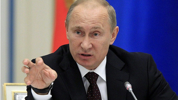 Putin Rusiya qoşunlarının Ukraynaya yeridilməməsinə qərar verdi