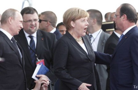 Putin, Olland, Merkel, Poroşenko Ukraynanı müzakirə edib