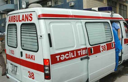 Sumqayıtda şadlıq evində bir ailə zəhərləndi