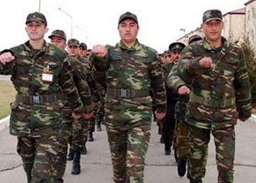 Müdafiə Nazirliyi hərbi qulluqçulara pul kompensasiyası verməyə başlayıb