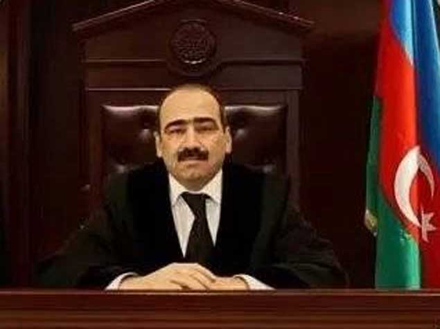 Azərbaycanda keçmiş məhkəmə hakiminə qarşı ittiham elan olunub 