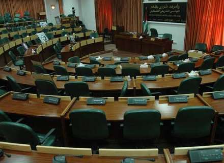 İsrail 8 deputatı həbs etdi 