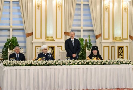 Prezident İlham Əliyev iftarda – FOTOLAR 