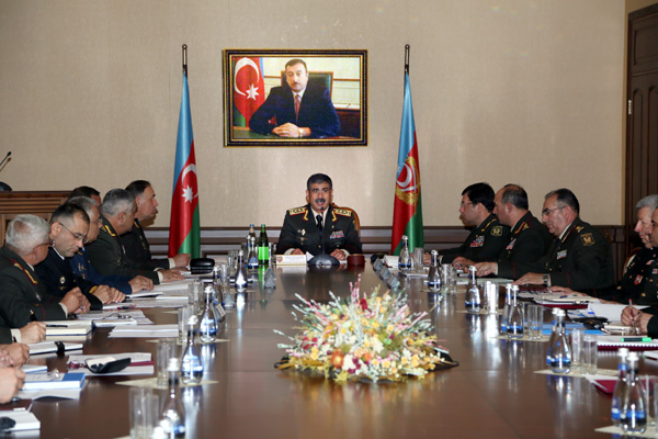 Zakir Həsənov generallardan hesabat aldı, tapşırıqlar verdi