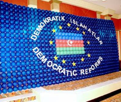 4 jurnalistə "Həsən bəy Zərdabi və Nəcəf Nəcəfov ənənələri" mükafatı verildi