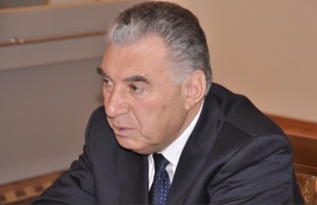 Əli Həsənov Minsk Qrupunu ikiüzlülükdə ittiham etdi 