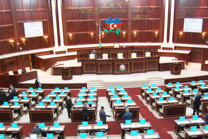 Millət vəkili iddialarını qaralayan stereotiplər 