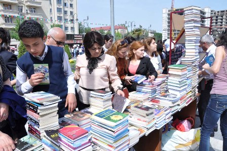 Bakıda kitab BAYRAMI