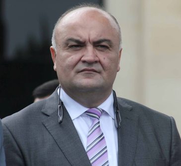 Eks-deputat Nizami İsgəndərov haqqında yazılanları təkzib etdi: “…utanın!”
