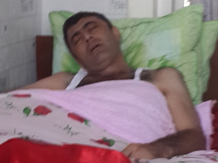 Jurnalistlərdən kömək istəyən Azərbaycan zabiti vəfat etdi