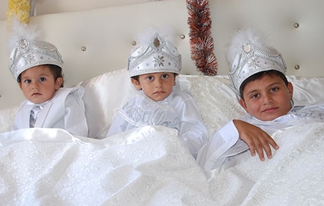 Dieqo, Armando, Maradona sünnət olundu - FOTO