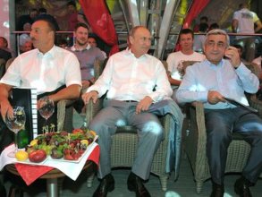 Prezidentlər Soçidə sambo yarışını izlədilər - FOTO