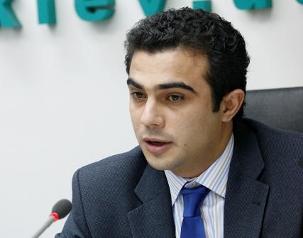 Diaspor rəhbəri: “Ukraynada təhsil almaq istəyən azərbaycanlılar yaxşıca düşünsün”