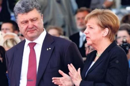 Poroşenko Merkeli Ukraynaya dəvət etdi 