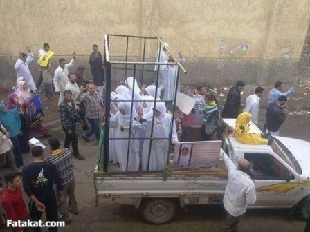 “İslam dövləti” yezidi qadınlarını qul kimi satır - FOTO