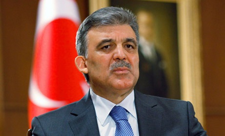 Abdulla Gül: “Siyasətə gətirdiyim Əhməd Davudoğlu baş nazir olacaq” 