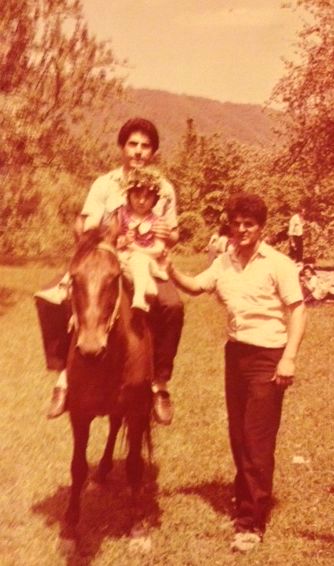 “Məşhur tələbə yoldaşım”: “Orada qan axıdılır, amma siz burada imtahan götürürsünüz...” – Fazil Mustafanın tələbə yoldaşı