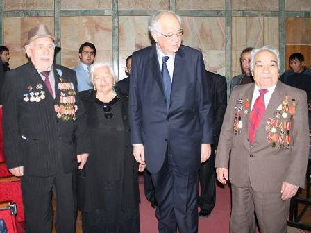 Erməni diplomatını mat vəziyyətində qoyan azərbaycanlı səfir 