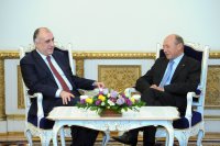 Elmar Məmmədyarov Rumıniya prezidentilə görüşüb