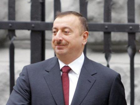 Prezident terminalın açılışında oldu 