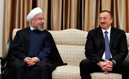 İlham Əliyev Həsən Ruhani ilə görüşdü 