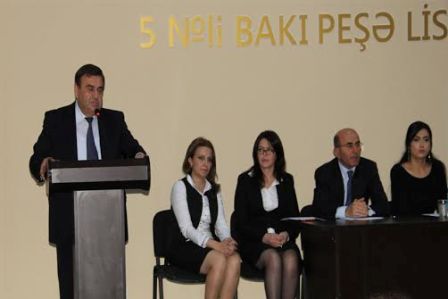 “Narkotikaya aludəçilik yeniyetməni oğruya çevirir, cinayətə sövq edir” - FOTO