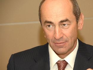 Köçəryan Moskvadadır