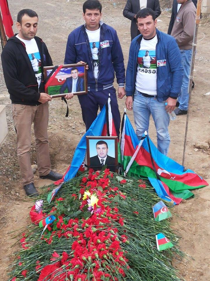  Ermənilərin Kəlbəcərdə öldürdüyü Həsən Həsənovu qızı göz yaşlarıyla yola saldı - FOTOLAR