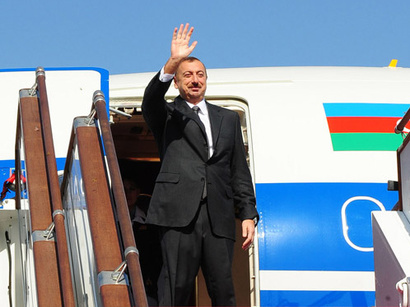 İlham Əliyev Minskə gedib