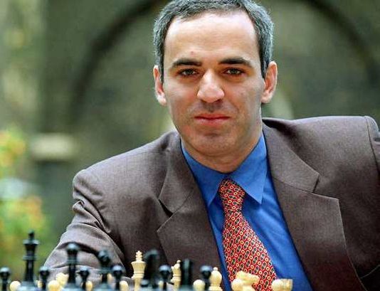 Putin Kasparovu ələ saldı: "Ondan siyasətçi çıxmaz"