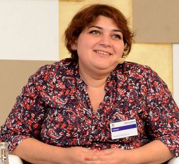 Xədicə İsmayılın Azərbaycandan çıxmağına qadağa qoyulub