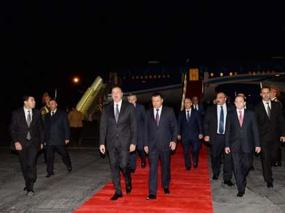  İlham Əliyev Tacikistana rəsmi səfərə gedib - FOTOLAR