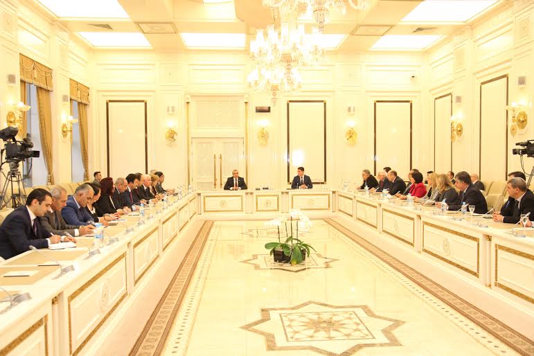 Milli Məclislə QHT Şurası Memorandum imzaladı