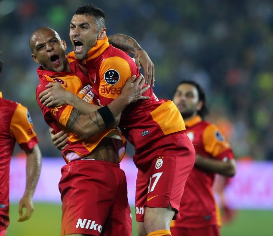 “Qalatasaray” “Fənərbaxça”nı iki dəqiqədə yendi 