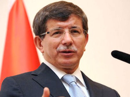 “Taksim dünyanın ən çirkli meydanıdır” – Əhməd Davudoğlu