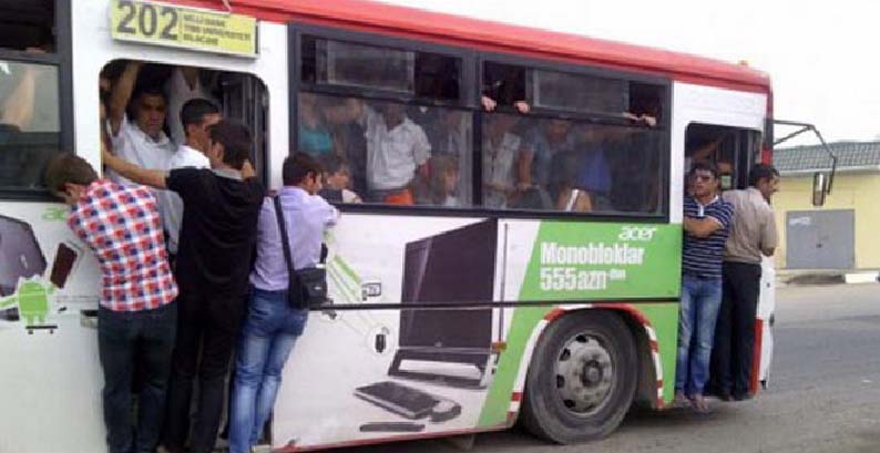 “Sərnişin nəqliyyatındakı problemə görə sürücü və yol polisləri cavabdehdir” - Ekspert 